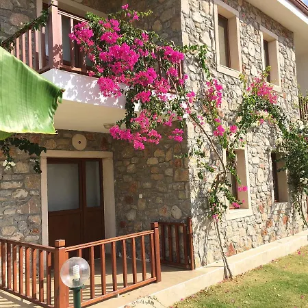 Aparthotel Cumen Apart *